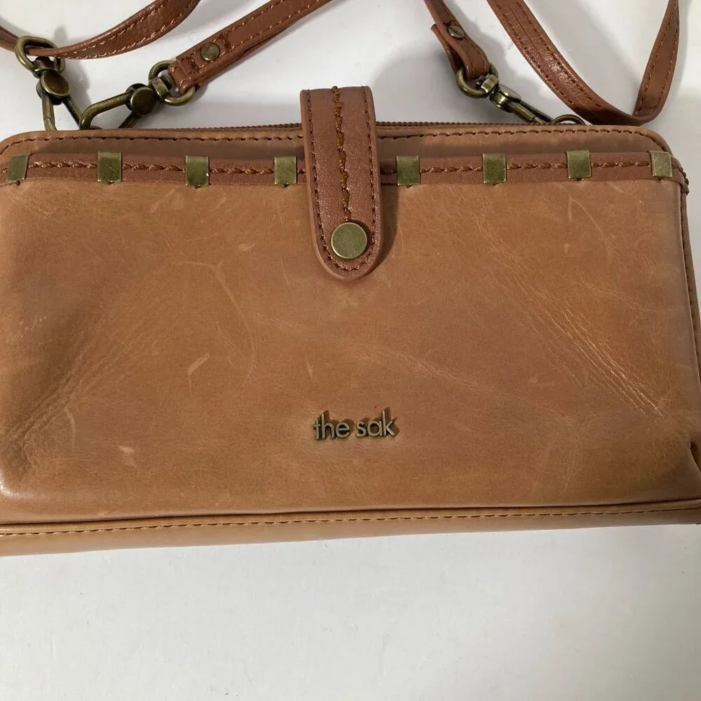 Womens The Sak‎ Iris Smartphone Crossbody Purse Leather Wallet Brown 5 x 8